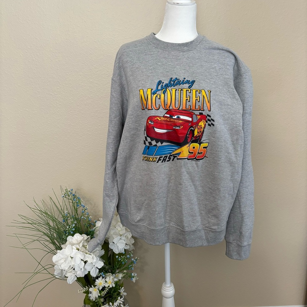 Lightning McQueen Disney Pixar Cars Sweatshirt Size Large